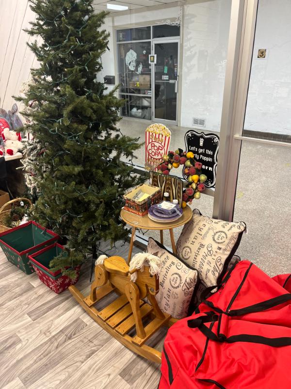 Sale Photo Thumbnail #13