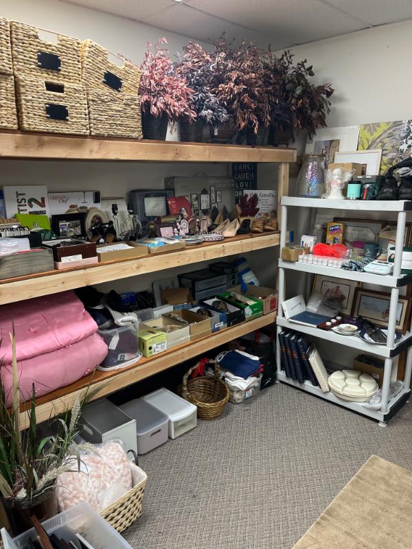 Sale Photo Thumbnail #44