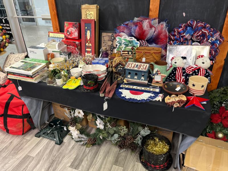 Sale Photo Thumbnail #12