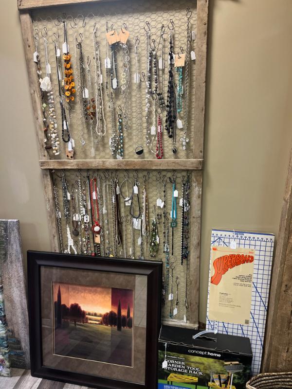 Sale Photo Thumbnail #50