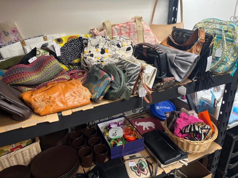 Sale Photo Thumbnail #39