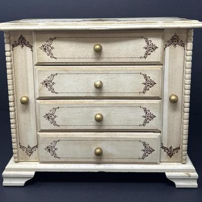 Sale Photo Thumbnail #159