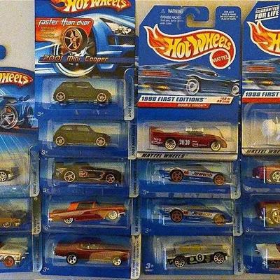 Box O Hot Wheels #12