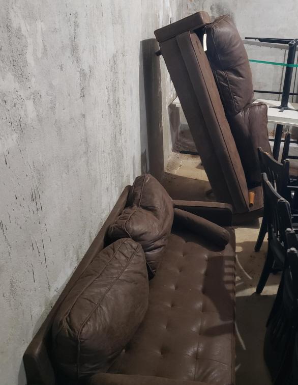 Sale Photo Thumbnail #12