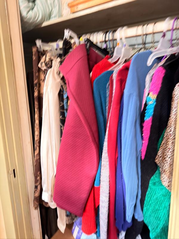 Sale Photo Thumbnail #19