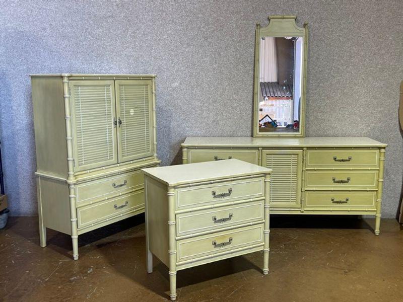 Sale Photo Thumbnail #68