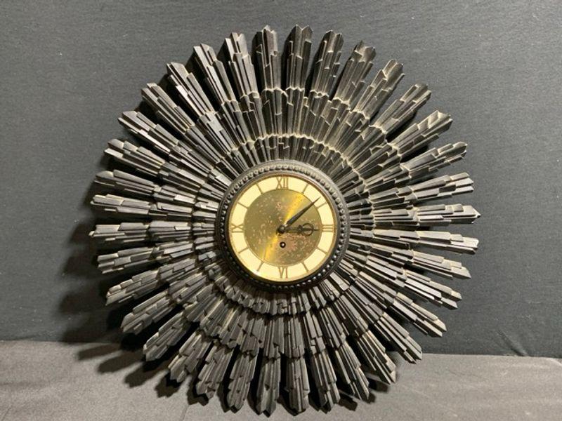 Sale Photo Thumbnail #31