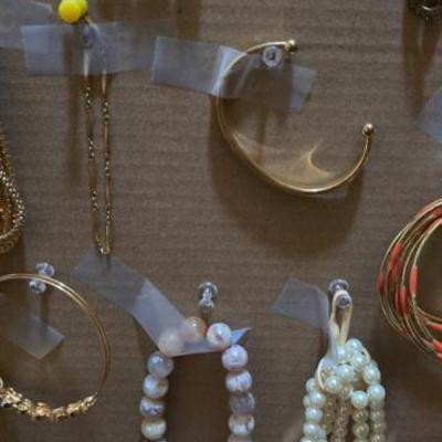 Sale Photo Thumbnail #115