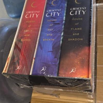 Sale Photo Thumbnail #240