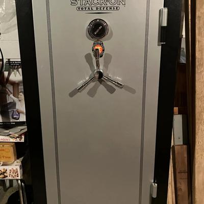 Stack-On Total Defense Gun Safe