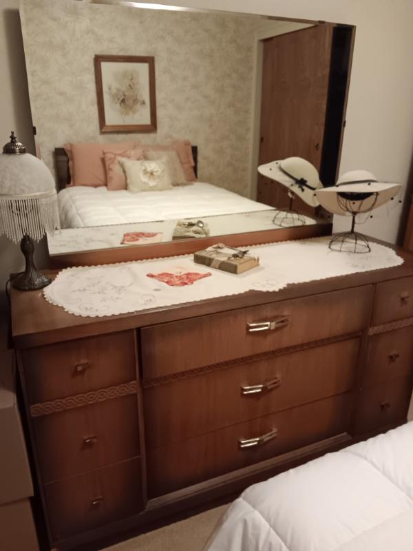 Sale Photo Thumbnail #33