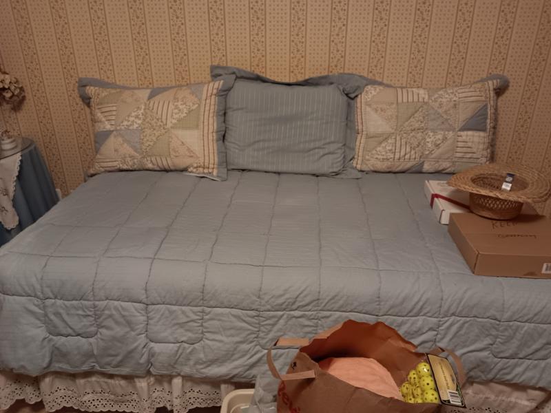 Sale Photo Thumbnail #4