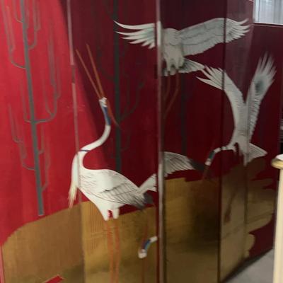 Red Crane Themed Screen