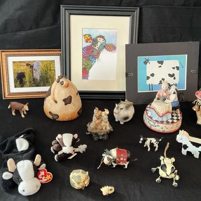 We Got Cows!!! Figurines And Collectibles