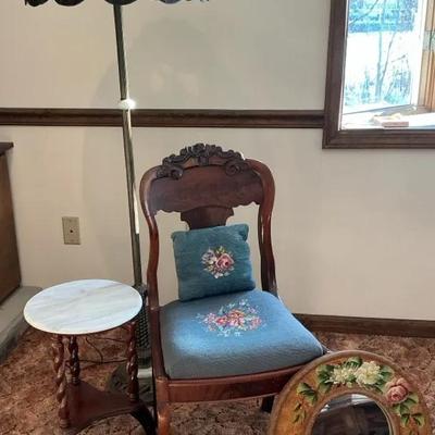 Cozy Reading Nook Decor… Vintage Accent Furniture