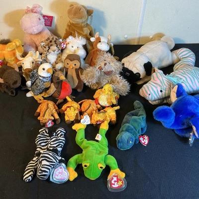 Large Lot of Ty Beanie Babies & Plush Animals – Jungle, Farm, Wildlife & Fantasy Themes