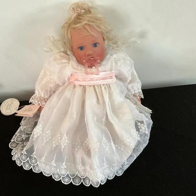 Lee Middleton Original Doll