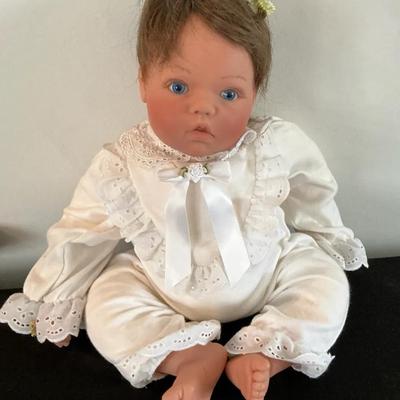 Lee Middleton Original Doll