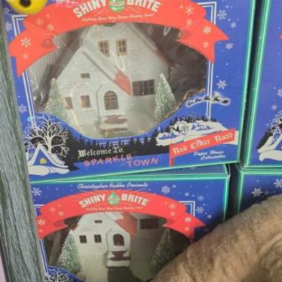 Sale Photo Thumbnail #329