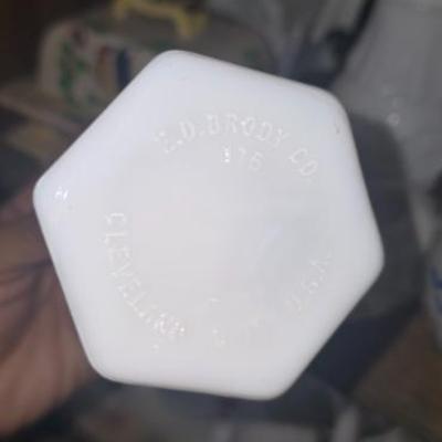 Sale Photo Thumbnail #760