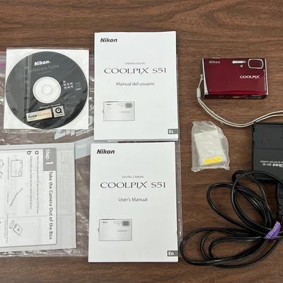 Nikon Coolpix S51