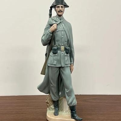 Lladro Porcelain Spanish Policeman