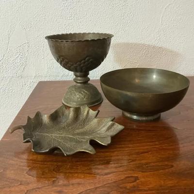 Peerage Brass Bowl And Friends