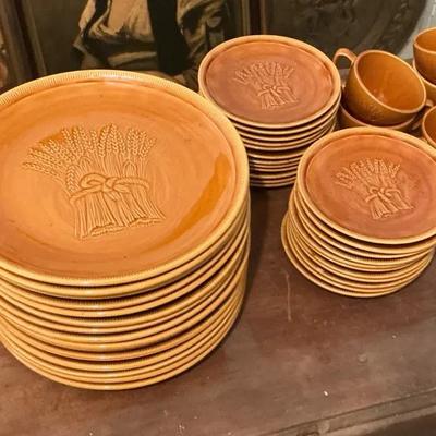 Franciscan Wheat Golden Brown Harvest Dishware