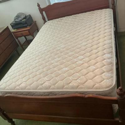 Full Size Wood Bed Frame 