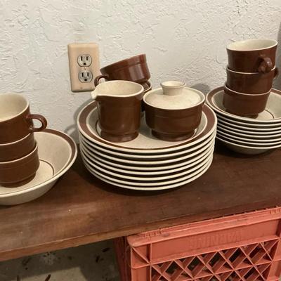 Premiere Color Casuals Oatmeal Dishware 27 Pcs