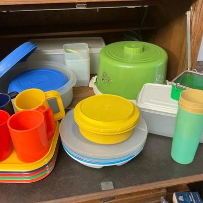 Tupperware - Vintage Collectible 