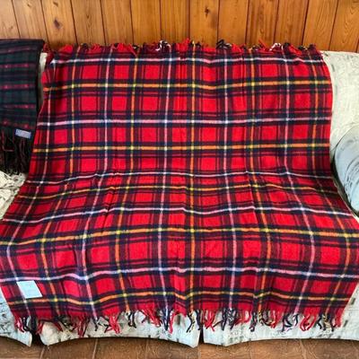 Woodland Plaid Wool Blanket 