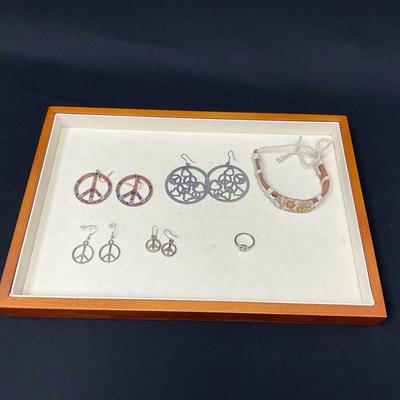 70’s Inspired Earrings & Bracelet 