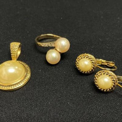 Fashion Pearl Accessories