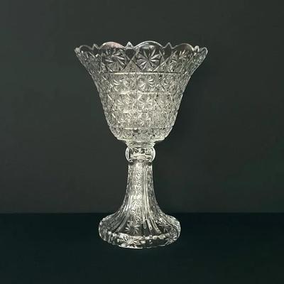 Towle Pinstar Crystal Pedestal Centerpiece Bowl