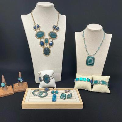 Various Necklaces, Rings And Earrings