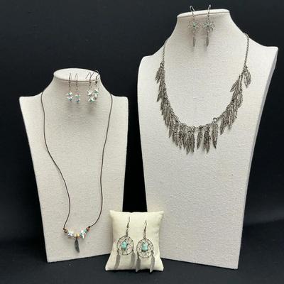Southwestern Style Necklaces And Earrings
