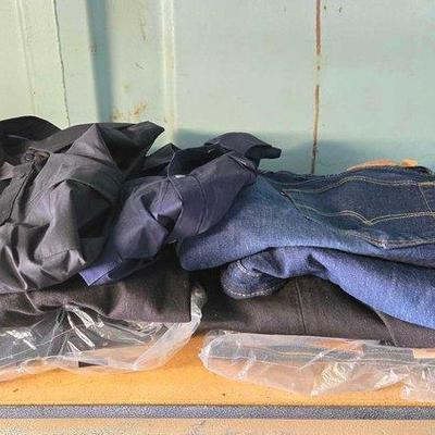 3040 • shirts & pants