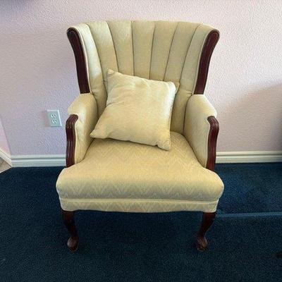 7014 • vintage barrel back armchair