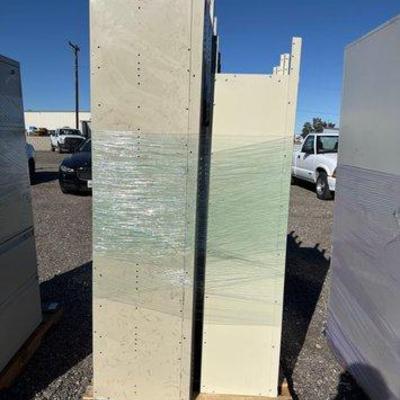 82010 • metal lockers