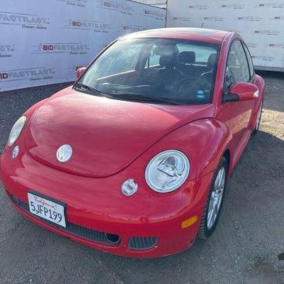 380 • 2004 volkswagen beetle low miles!!!