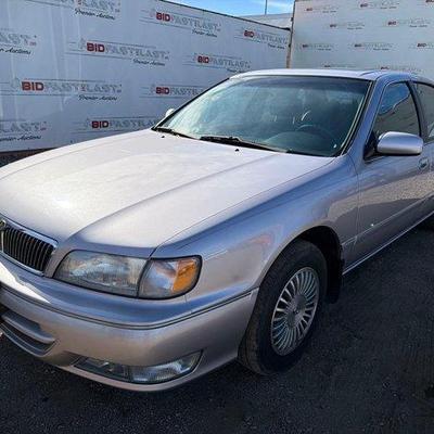 210 • 1996 infiniti i30 low miles!!!