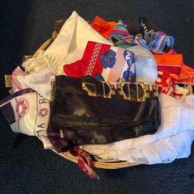 8190 • handkerchief collection