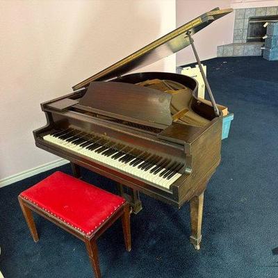 7522 • vintage wheelock piano