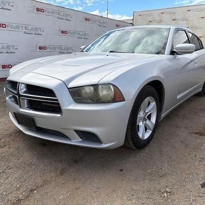 145 • 2012 dodge charger low miles!!!