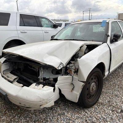 500 • 2011 ford crown victoria