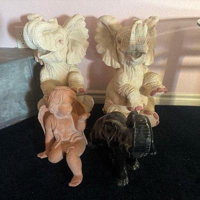 8178 • (4) statues