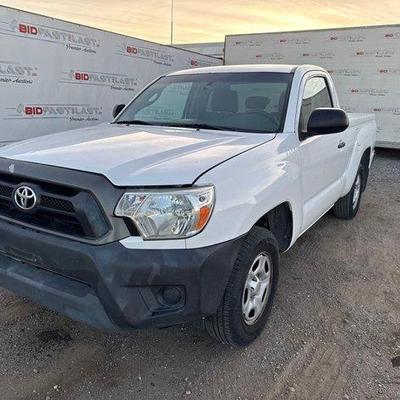 130 • 2014 toyota tacoma
