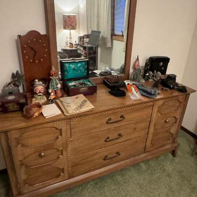 Sale Photo Thumbnail #18