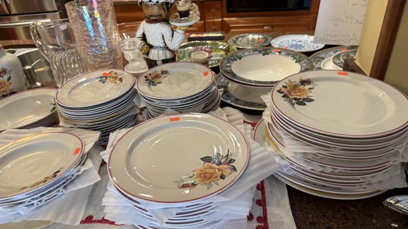 Sale Photo Thumbnail #107